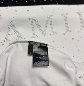 T-shirt da uomo AMI best-seller a maniche corte, alla moda, con stampa all-over e girocollo, in puro cotone, abbigliamento da uomo di marca - Product Image 4