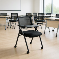 Chaise de formation mobile pour expert, dossier en maille noire, avec tablette, porte-gobelet et double roulettes, empilable pour salle de classe