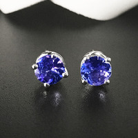 Boucles d'oreilles incrustées en or blanc 14 carats Boucles d'oreilles à tige en saphir bleu Coupe ovale pour filles Bijoux en moissanite