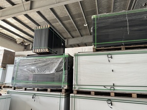 Panneau solaire monocristallin léger et haute efficacité de 550 W avec conception d'installation facile pour toiture - Product Image 4