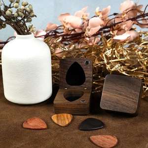 กล่องเก็บปิ๊กกีตาร์ไม้สุดหรูแบบกำหนดเองได้ พร้อมที่เก็บปิ๊กอะคูสติก - Product Image 3
