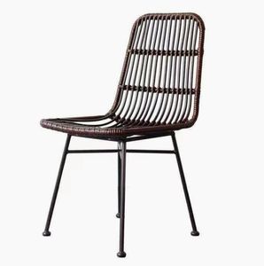 Chaises en rotin empilables légères et confortables pour l'extérieur, vente en gros européenne et américaine, pour hôtels, restaurants, cafés - Product Image 1