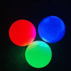Balle de golf personnalisée en Surlyn, deux pièces, en vrac, phosphorescente, colorée, pour l'entraînement, avec effet lumineux LED clignotant - Product Image 2