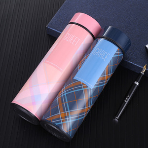 Bouteille isotherme double paroi en acier inoxydable 304 avec affichage LED de la température, design personnalisé et intelligent pour les professionnels - Product Image 3