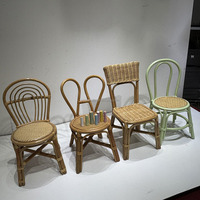 Nouvelle Chaise Empilable Rose Lisse en Résine pour Enfants – Idéale pour Mariages, Événements, Anniversaires et Fêtes d'Enfants