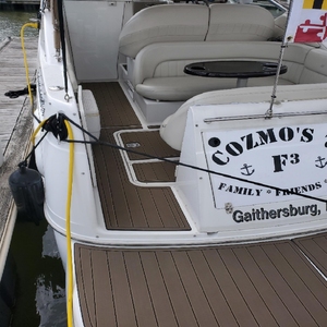 Alfombrilla de Suelo de EVA para Plataforma de Baño y Cabina de Barco Four Winns 268 Vista 1999-2005, Estilo SeaDek MarineMat Gatorstep, Autoadhesiva - Product Image 4