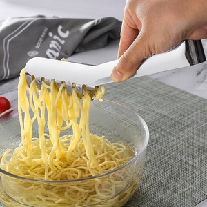 Haute qualité 67G 430 acier inoxydable pain nourriture nouilles <span class=keywords><strong>pince</strong></span> alimentaire pinces <span class=keywords><strong>à</strong></span> <span class=keywords><strong>spaghetti</strong></span> service alimentaire barbecue <span class=keywords><strong>pince</strong></span> glaçon salade <span class=keywords><strong>pince</strong></span> - Product Image 3