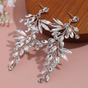 Wholesale Crystal Bridal Earrings Women Performance Jewelry Cheap Handmade Earrings