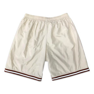 ผู้ผลิตเสื้อผ้ากีฬาแบบมืออาชีพ กางเกงกีฬาขาสั้นผ้าแคนวาสแบบไม่ทอ แห้งเร็ว ป้องกันรังสียูวี สไตล์วินเทจสำหรับผู้ชาย แบบสั่งทำได้ - Product Image 3