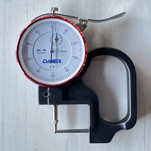 Équipement de test d'épaisseur numérique précis avec écran LCD Métal Plastique Céramique Mesure la puissance de la batterie pour les mesures - Product Image 3