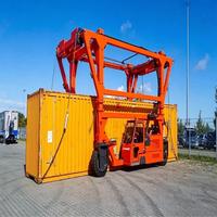 Chariot transitaire mobile flexible de 30 tonnes sur pneus en caoutchouc pour parcs logistiques et opérations de terminaux portuaires