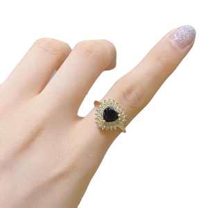 Anillo de Diseño Retro Lujoso y Moderno de Cristal 2025, Anillo de Amor con Sentido de la Elegancia para Personas Mayores - Product Image 6