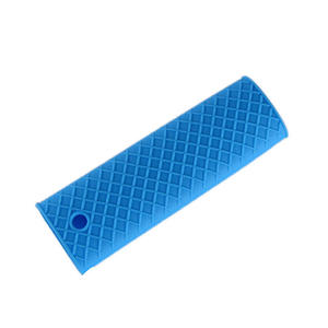 Silicone <span class=keywords><strong>Pot</strong></span> Handle Mitts Calor Isolado Panelas Peças para ferro fundido Panelas Eco-Friendly Food Grade Forno Seguro - Product Image 1