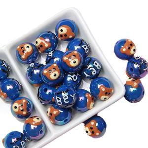 2025 nouveau rond dessiné à la main mignon dessin animé ours perles acryliques pour bracelets à bricoler soi-même chaînes de téléphone portable accessoires bijoux - Product Image 1