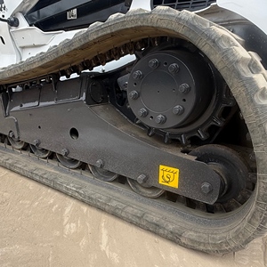 Chargeuse sur pneus Bobcat T770 d'occasion, 4 tonnes, sur chenilles en caoutchouc, en stock, pour le défrichement des terres agricoles - Product Image 4