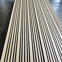 Panneau acoustique en bois naturel à lattes, panneau mural acoustique en feutre PET, panneau décoratif absorbant le son pour bureau, hôtel, maison