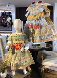 Vestido de encaje con banda para el pelo para niñas, vestido de diseño elegante - Product Image 2