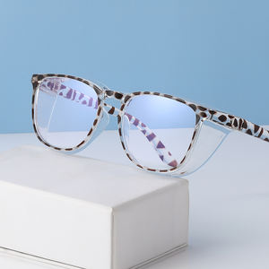 نظارات شمسية للرجال والنساء, نظارات شمسية مضادة للأتربة ومضادة للرذاذ والحماية من الأشعة فوق البنفسجية على شكل حرف v مناسبة للرجال والنساء ، نظارات شمسية مضادة للأتربة ومضادة للرذاذ مع حماية للعين ومضادة للرياح على شكل حرف v ، مناسبة للرجال والنساء ، نظارات شمسية تحمي من الأشعة فوق البنفسجية على شكل حرف ، مناسبة للرجال والنساء - Product Image 1