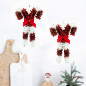Ornement de Noël Qiankun 38x25cm, décoration murale en guirlande rouge, costume de Père Noël, pour Noël - Product Image 1