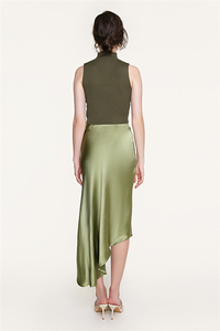 2023 printemps gros femmes doré haute fendue boutons asymétriques côté Satin jupes mi-longues - Product Image 6