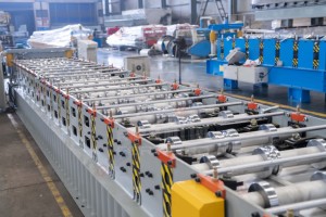 太陽光発電屋根システム用の太陽光発電金属屋根パネル - Product Image 4