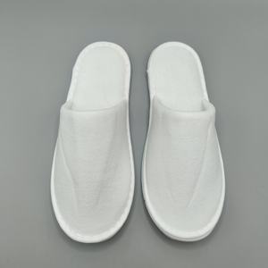 Ensemble d'hôtel personnalisable, écologique et confortable, pantoufles en polaire corail, sac de toilette jetable, vente en gros en vrac - Product Image 6