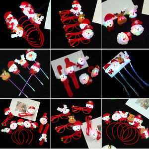 Gafas de Peluche con Luces Navideñas, Diademas, Anillos, Decoraciones para Fiestas y Celebraciones Navideñas - Product Image 1