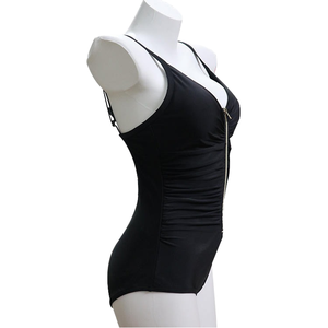 ชุดเดรสคลุมชายหาดลายพิมพ์ขาสูงถักโครเชต์ประดับพู่สำหรับผู้หญิงรุ่นใหม่ปี 2024 พร้อมโลโก้ด้านหน้า - Product Image 1