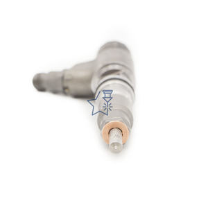 فوهة صمام DLLA140P2483 تجميع F00RJ02472 مناسب للحاقن - Product Image 5