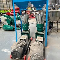 Machine de fabrication de granulés d'aliments pour animaux volailles poissons cochons bovins vaches moutons poulets petite machine de fabrication de granulés d'aliments pour animaux Malaisie à vendre