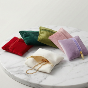 Sac de rangement portable en velours de qualité supérieure avec fermeture éclair pour bijoux, bagues, boucles d'oreilles, colliers, pendentifs et bracelets - Vente en gros usine - Product Image 1