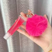 Porte-clés brillant à lèvres mignon mini brillant à lèvres huile pour les lèvres végétalienne avec pompon maquillage repulpant
