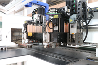 Machine à percer CNC à 6 côtés entièrement automatique pour le travail du bois