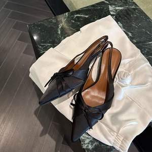 Zapatos de Novia Elegantes y Sensuales con Correa en el Tobillo, Punta Francesa, Tacón Bajo y Lazo, Zapatos de Tacón Alto para Mujer - Product Image 6