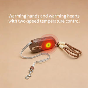 Correa Retráctil Multifuncional para Perros con Calentador de Manos y Banco de Energía Recargable de 1500 mAh - Product Image 3
