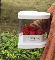 Boîte d'emballage de fleurs pliable en forme de cœur pour la Saint-Valentin, de haute qualité, faible MOQ, avec fenêtre transparente en PVC, en stock