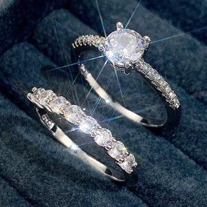 Set di Anelli in Due Pezzi con Zirconi per Donne, Gioielli Eleganti e Minimalisti Abbinati alla Moda - Product Image 3