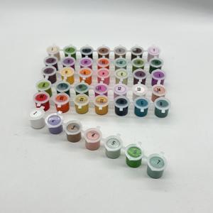 Нетоксичная акриловая краска на водной основе, 7 полосок - Product Image 1