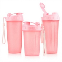 700ml verres en plastique sans BPA Logo personnalisé Sport Fitness protéine Shaker bouteille d'eau tasse avec couvercle pour l'entraînement