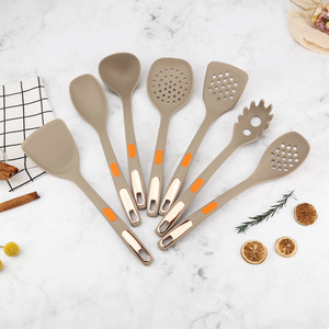 Espátula Resistente al Calor Disponible en Varios Colores, Cuchara, Espumadera, Utensilios de Cocina de Silicona para el Hogar, Juego de Utensilios de Cocina - Product Image 3