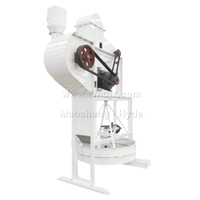 Machine à décortiquer / à égrener / à pulper les grains de café secs