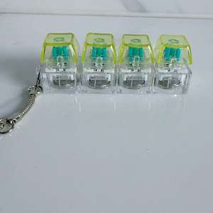 Porte-clés mignon en forme de cœur et d'étoile pour clavier mécanique style Y2K, jouet anti-stress, pendentif cadeau pour filles - Product Image 3