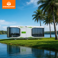 Villa de luxe, maison capsule spatiale, suite familiale d'hôtel moderne, maison modulaire conteneurisée compacte, cabane confortable avec chambre et salle de bain