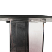 Table design moderne pour salon, tendance de la mode, meubles de maison avec pieds en acrylique