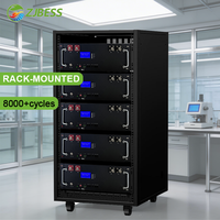 Batterie au lithium Lifepo4 montée sur rack 100Ah 200Ah pour stockage d'énergie solaire 5kWh 10kWh 48V 51.2V