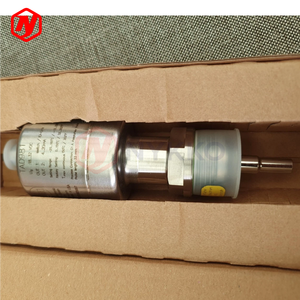 Sonde de température IFM TAD981 de classe Pt100 avec câble en silicone de 2 m pour la mesure industrielle des milieux liquides/gazéieux - Product Image 3