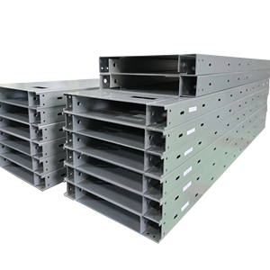 Pièces en tôle découpées au laser de haute précision pour armoires électriques, boîtes de commande, fournisseur d'usine OEM personnalisé - Product Image 1