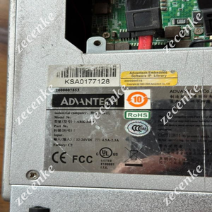 ADVANTECH ARK-3389 / ARK3389 (USADO) - Product Image 4