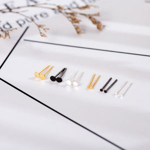 Orecchini a bottone 925 in <span class=keywords><strong>argento</strong></span> Sterling da donna a testa piatta Tragus cartilagine elica - Product Image 1