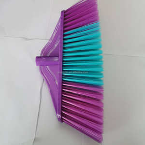 Balais en gros à <span class=keywords><strong>prix</strong></span> de gros, ensemble balai et pelle en plastique avec manche en bois de haute qualité - Product Image 5